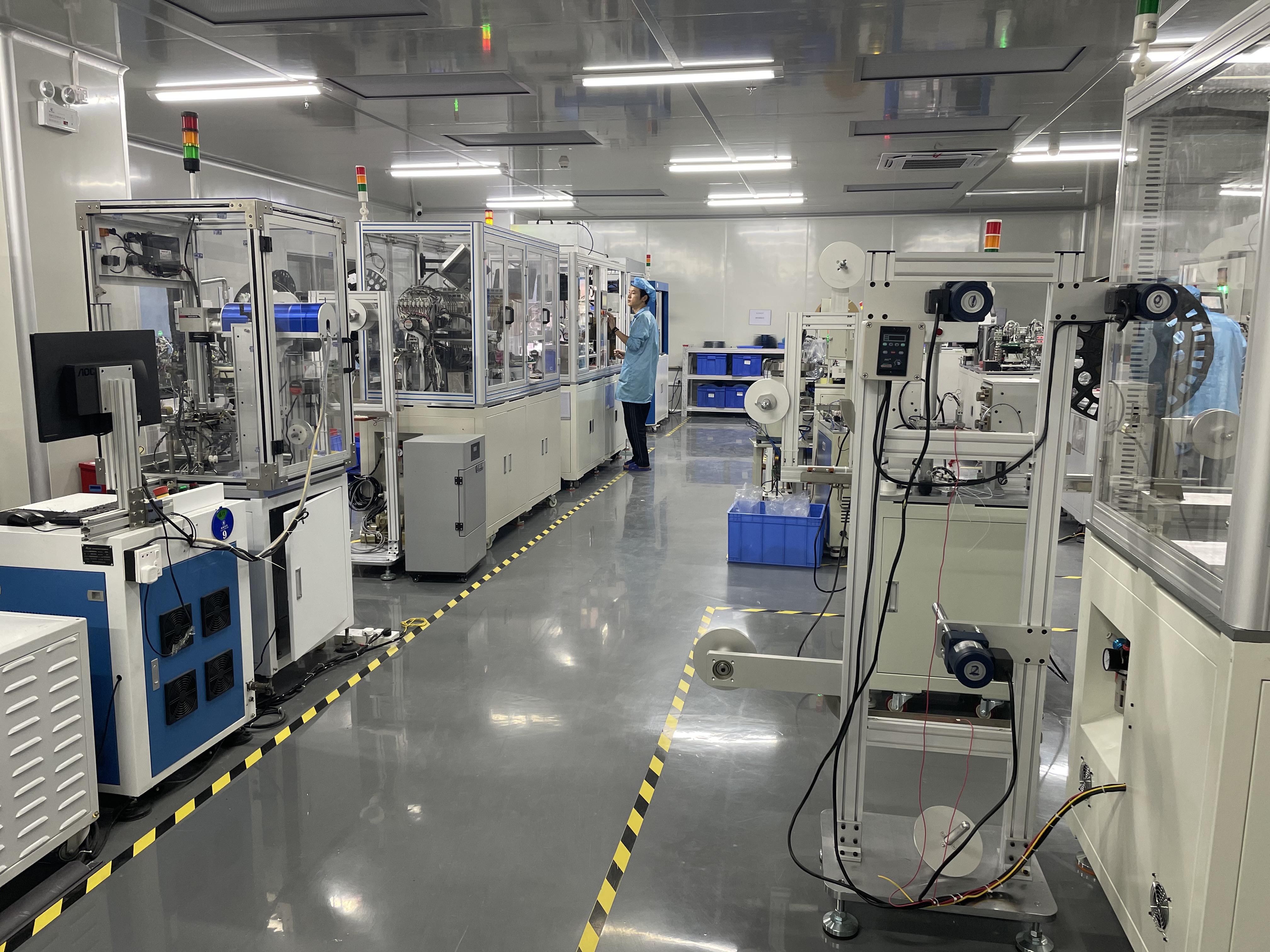 港源電子自動生產車間
